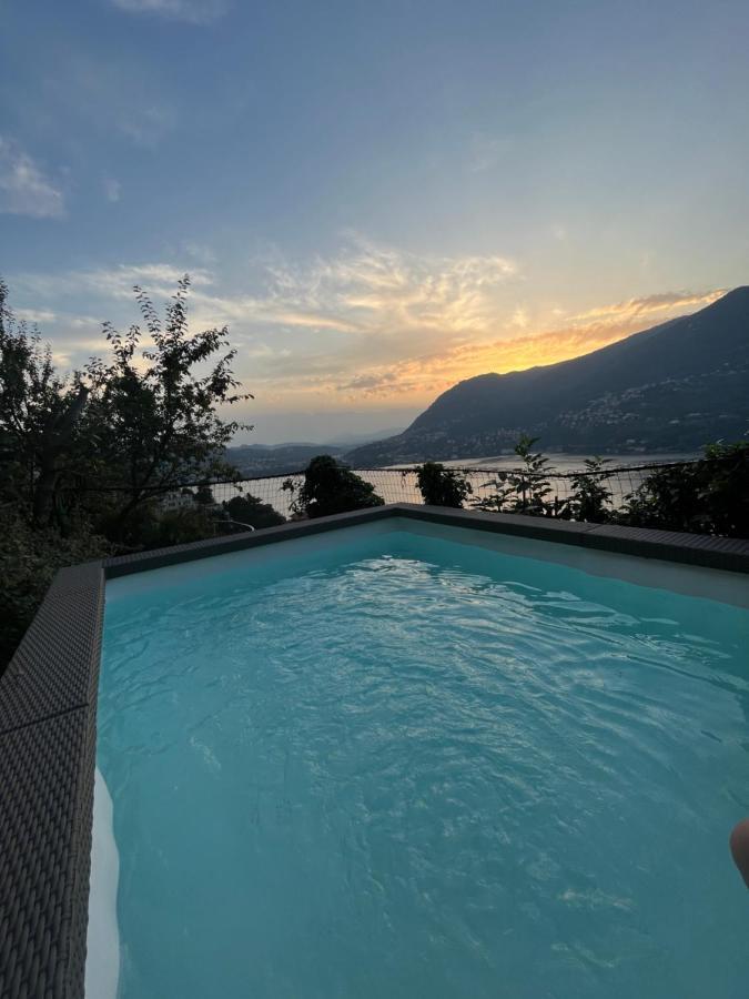 Holiday home Como, Jacuzzi And Private Pool
